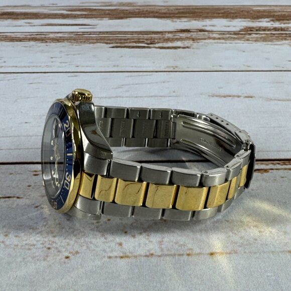 Invicta Grand Diver Automatic Men’s Watch With Japan Movement Gold/silver/ Blu - Picture 2 of 8